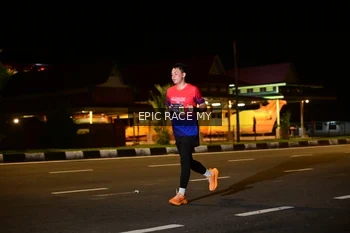 Runner Photo 3493730