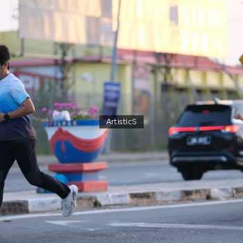 Runner Photo 3493765