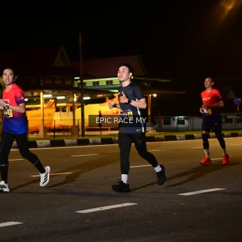 Runner Photo 3493775