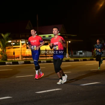 Runner Photo 3493790