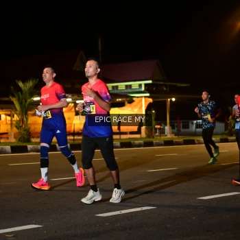 Runner Photo 3493791