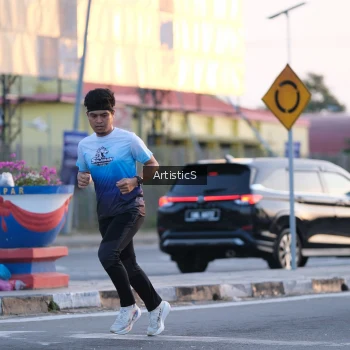 Runner Photo 3493811