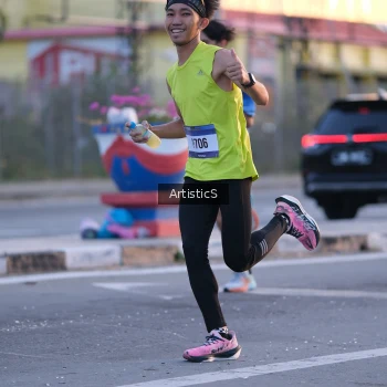 Runner Photo 3493853