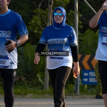 Runner Photo 3493854