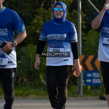 Runner Photo 3493859