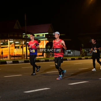 Runner Photo 3493867