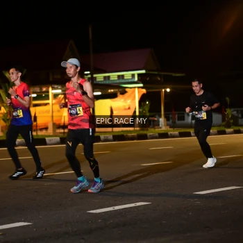 Runner Photo 3493879
