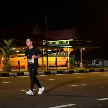 Runner Photo 3493880