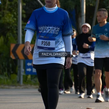 Runner Photo 3493883