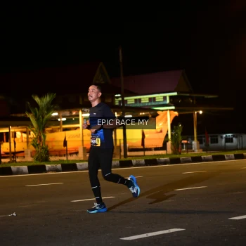 Runner Photo 3493893