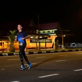 Runner Photo 3493899