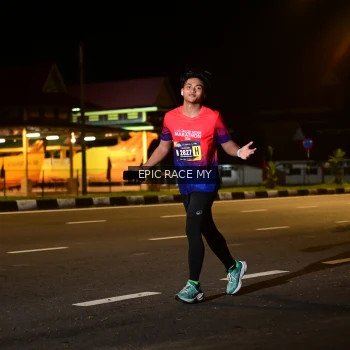 Runner Photo 3493911