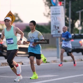 Runner Photo 3493917