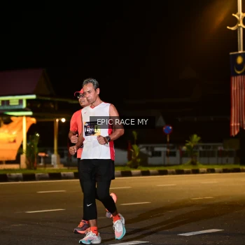Runner Photo 3493945