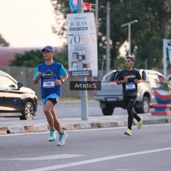 Runner Photo 3493959