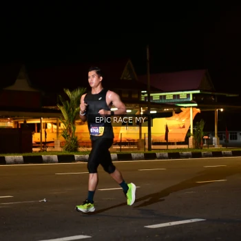 Runner Photo 3493976