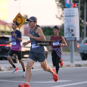 Runner Photo 3493992