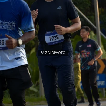 Runner Photo 3494016