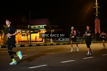 Runner Photo 3494068