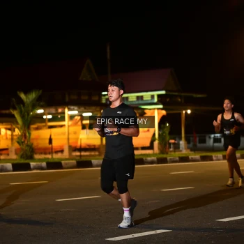 Runner Photo 3494075