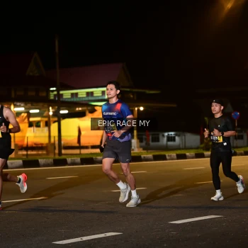 Runner Photo 3494087