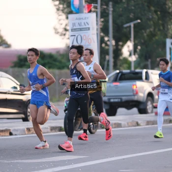 Runner Photo 3494091
