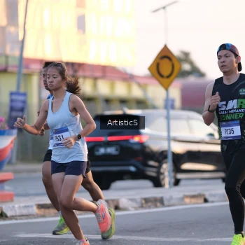 Runner Photo 3494197
