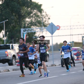 Runner Photo 3494202