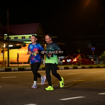 Runner Photo 3494212