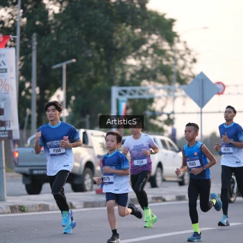 Runner Photo 3494263