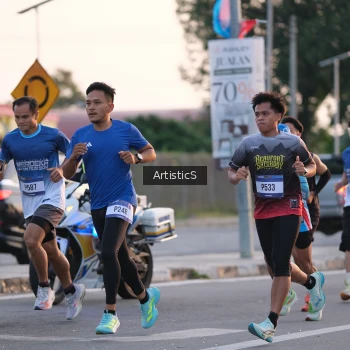 Runner Photo 3494267