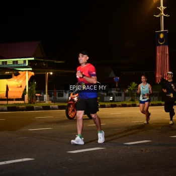 Runner Photo 3494371