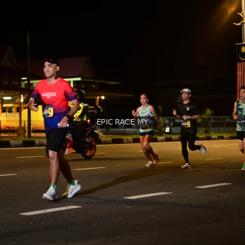 Runner Photo 3494374