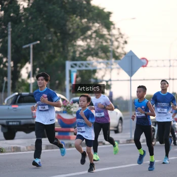 Runner Photo 3494387