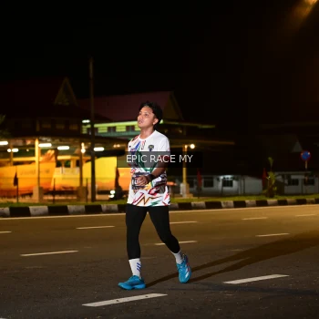 Runner Photo 3494390