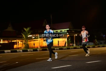 Runner Photo 3494433
