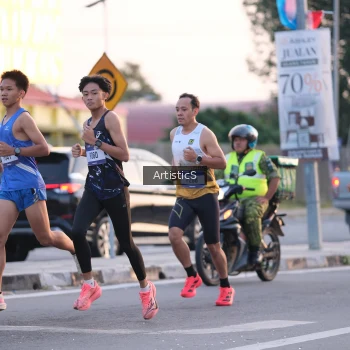 Runner Photo 3494456