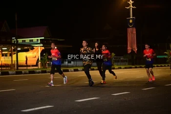 Runner Photo 3494474