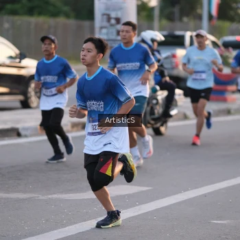 Runner Photo 3494504