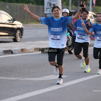 Runner Photo 3494533