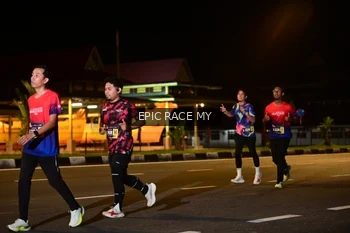 Runner Photo 3494537