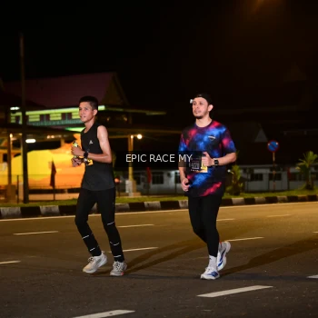 Runner Photo 3494574