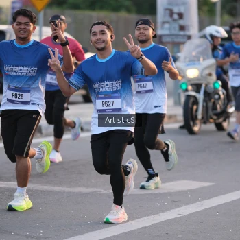 Runner Photo 3494626