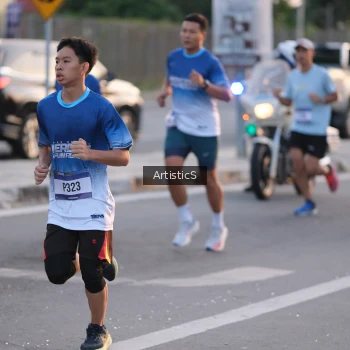 Runner Photo 3494640