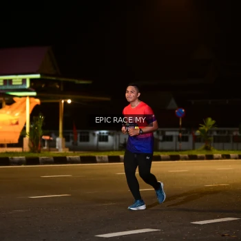 Runner Photo 3494676