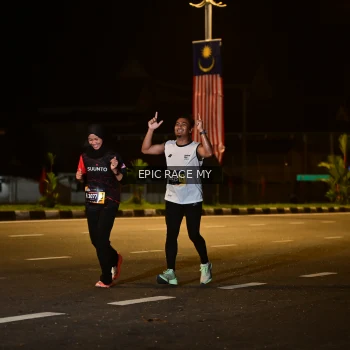 Runner Photo 3494690