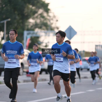 Runner Photo 3494729