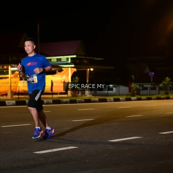 Runner Photo 3494751