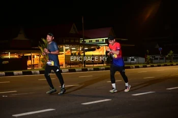 Runner Photo 3494774