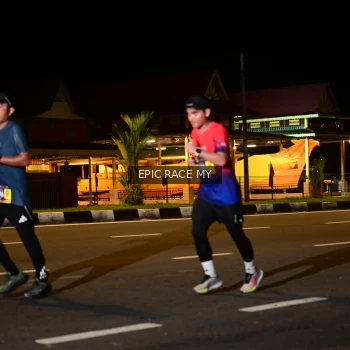Runner Photo 3494776